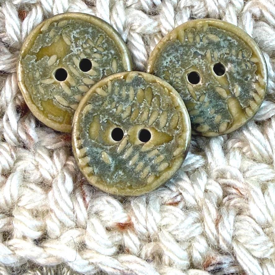 Small Spring Ferns with Green and Gold 2 Hole Round Buttons