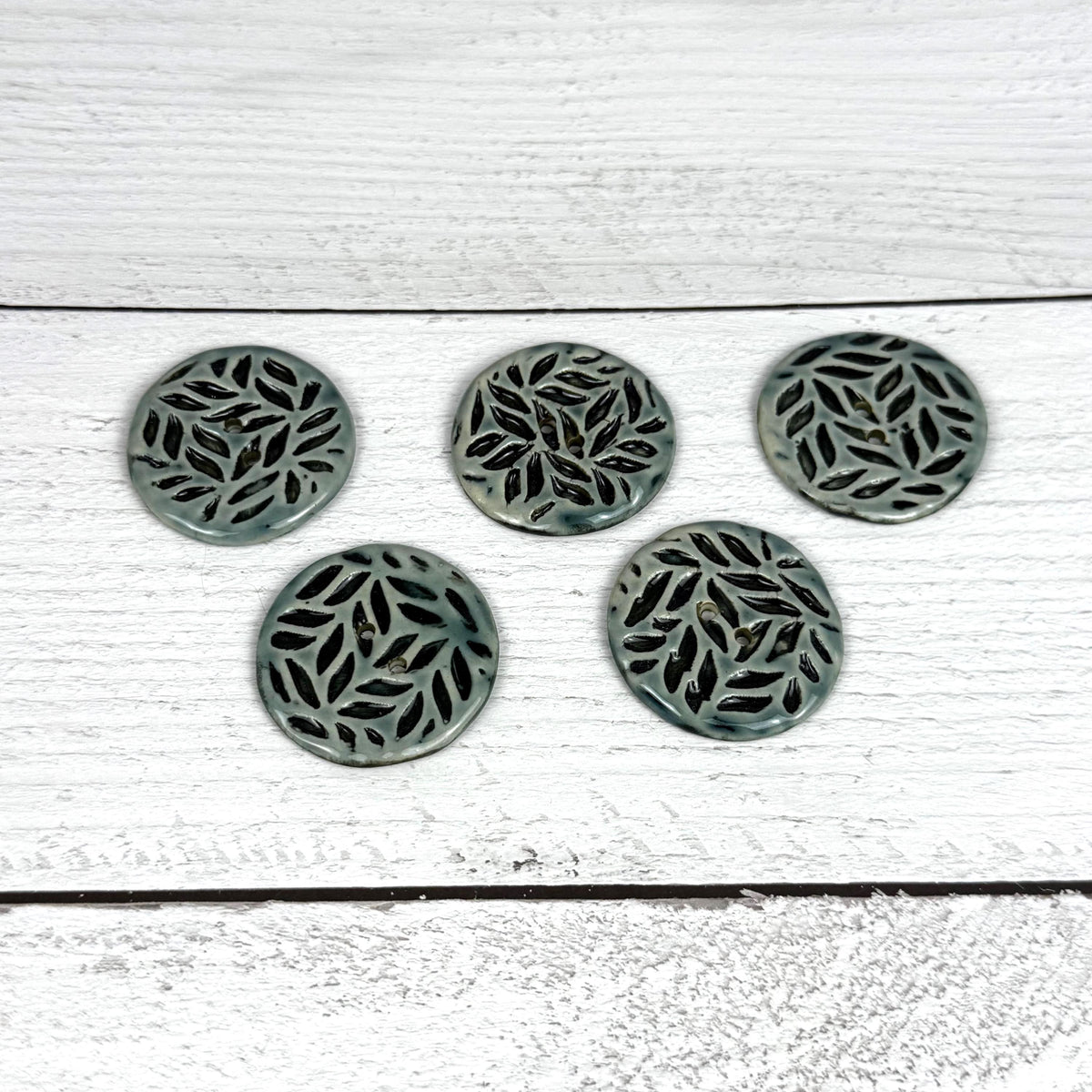 Large Light Sage with Dark Sage Leaf Pattern