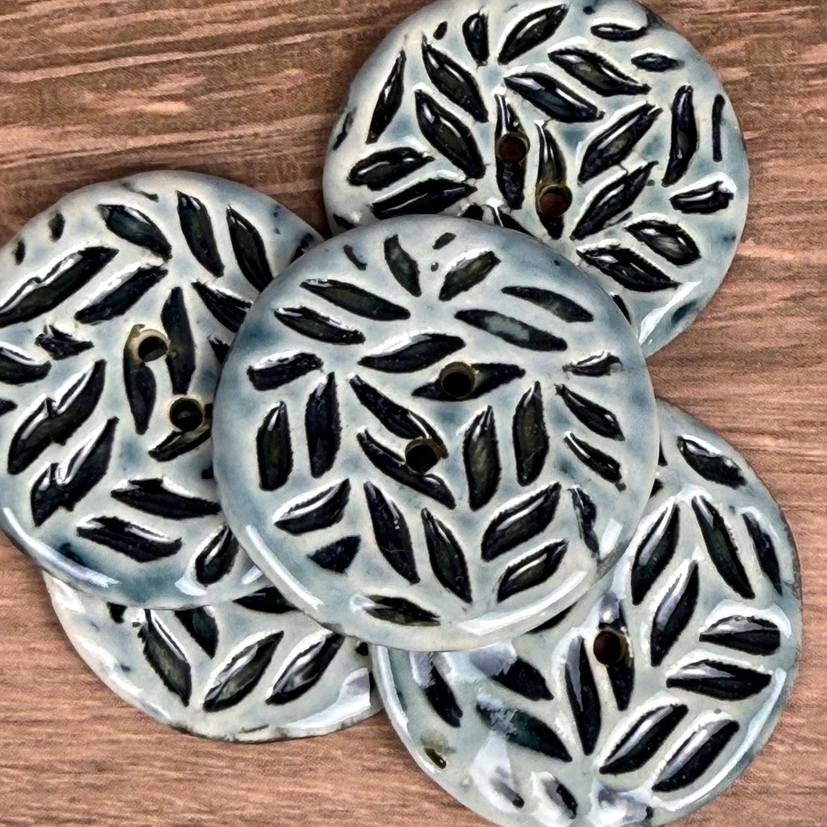 Large Light Sage with Dark Sage Leaf Pattern