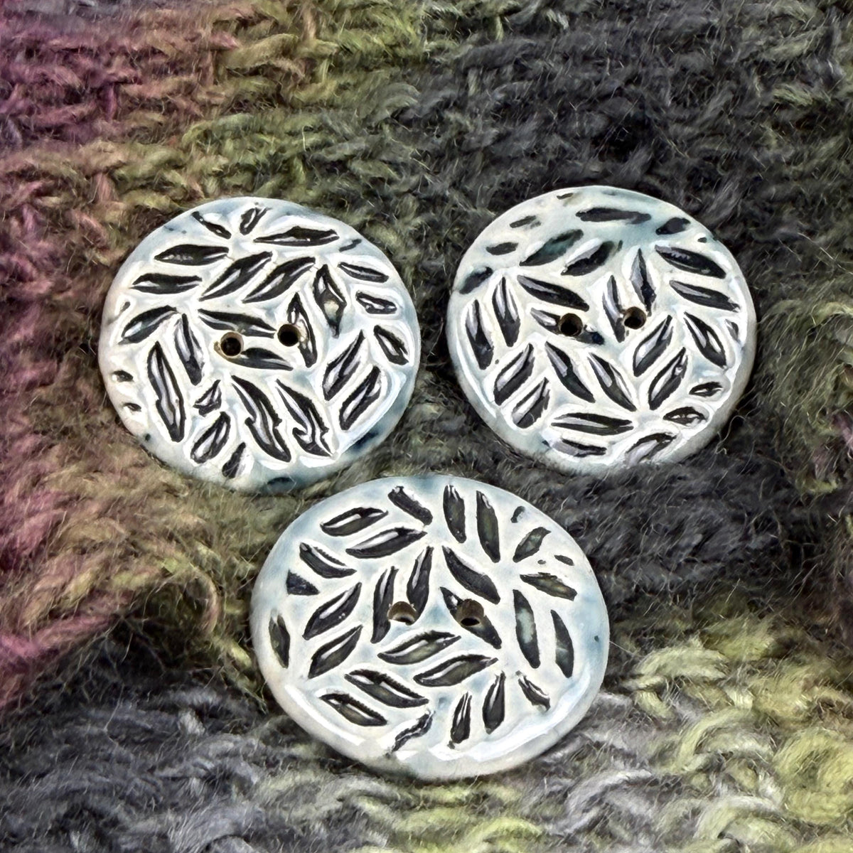 Large Light Sage with Dark Sage Leaf Pattern