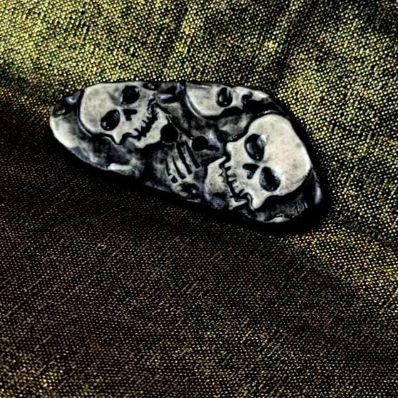 Black and White Skull Patterned Triangular Buttons
