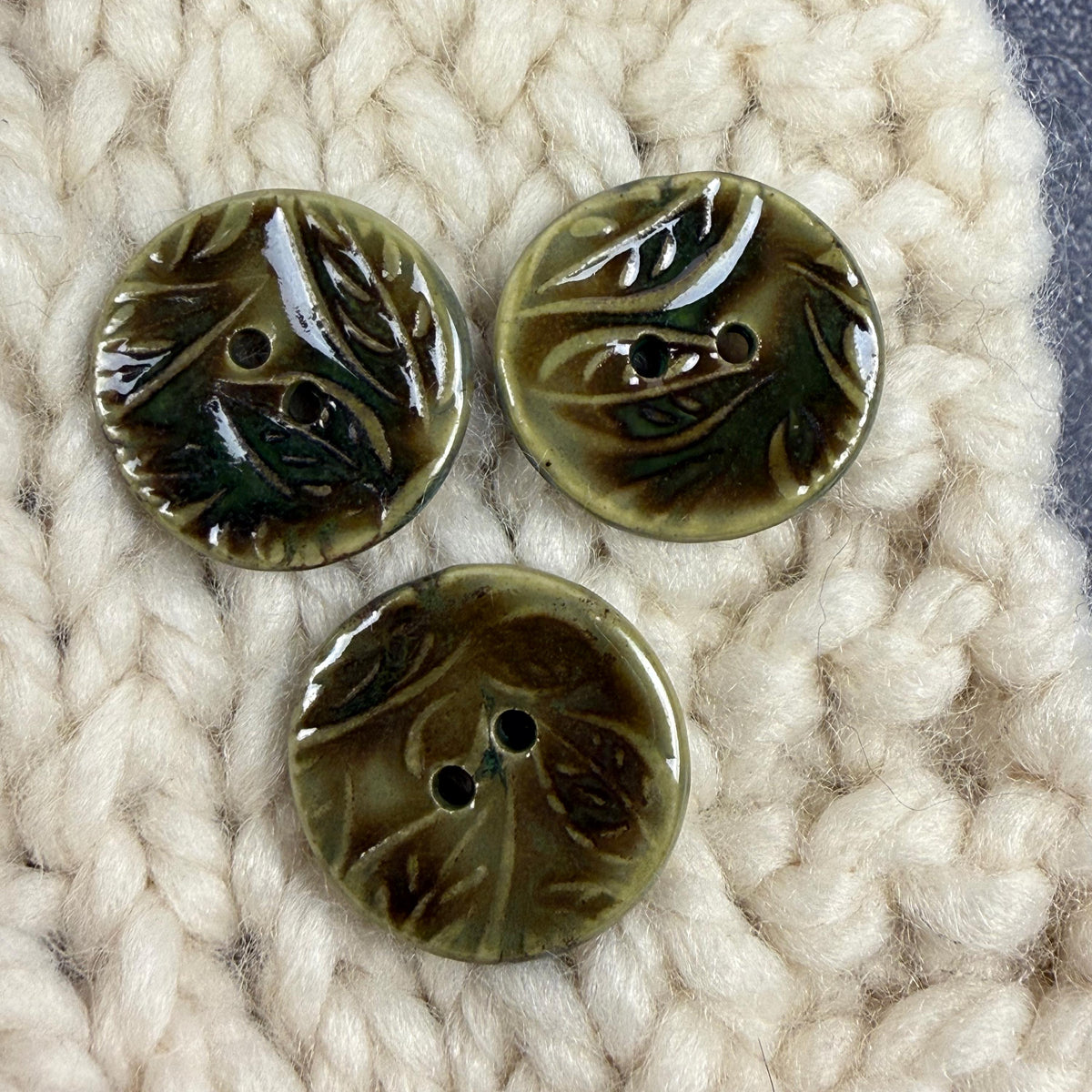 Green and Brown Leaf Patterned Ceramic Buttons
