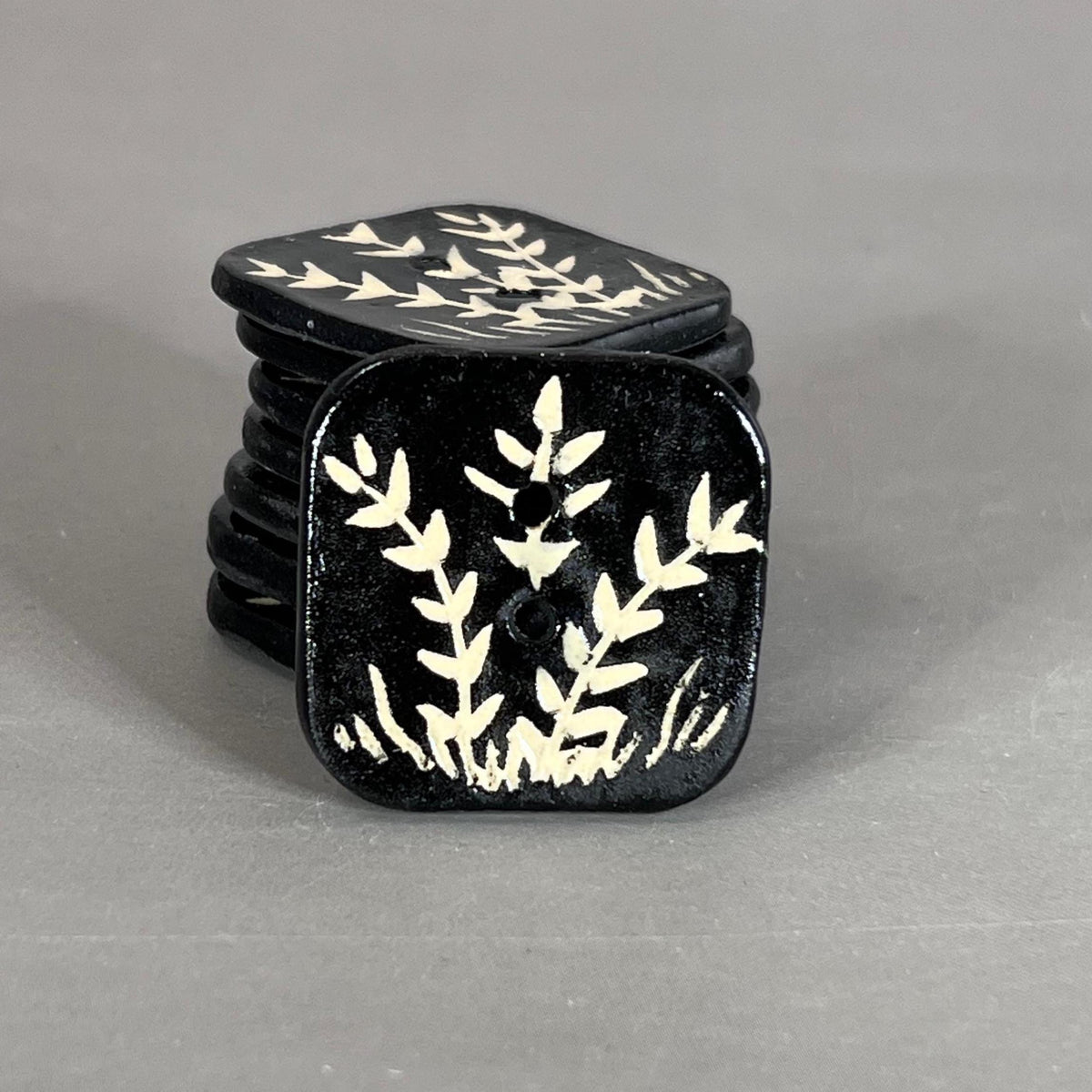 Black and White Sgraffito Plant Square Button