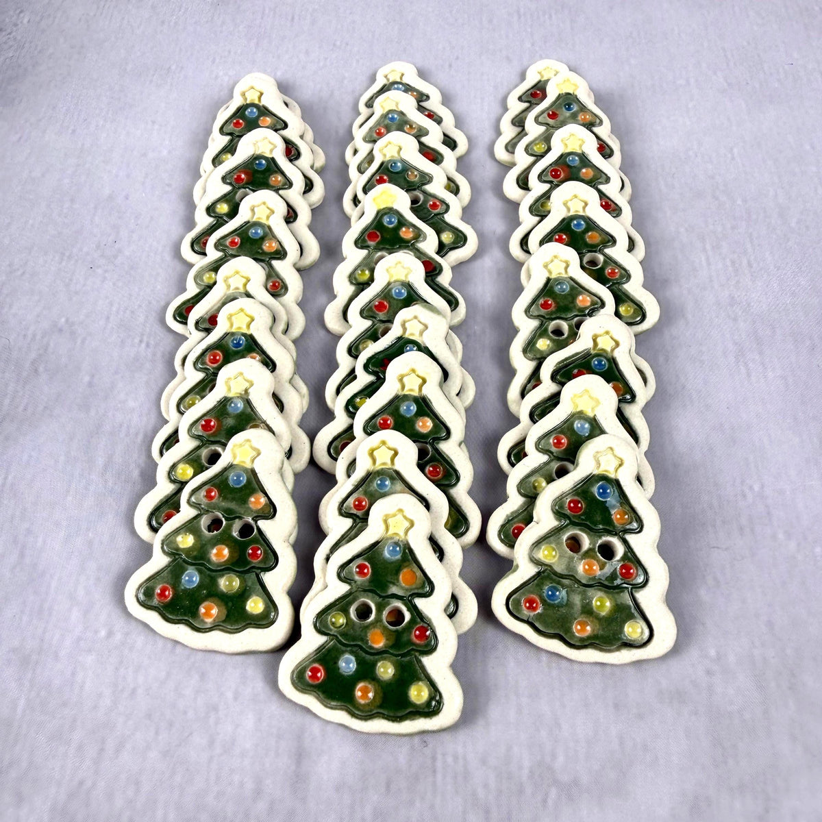 Set of 5 Christmas Tree with Decorations Ceramic Buttons