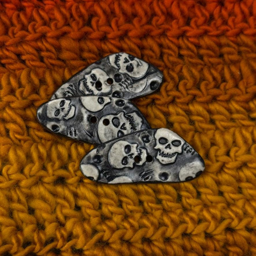Black and White Skull Patterned Triangular Buttons