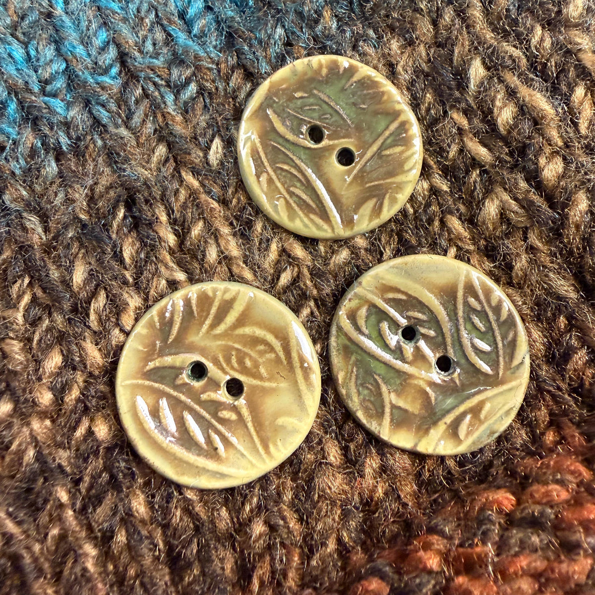 Green and Brown Leaf Patterned Ceramic Buttons